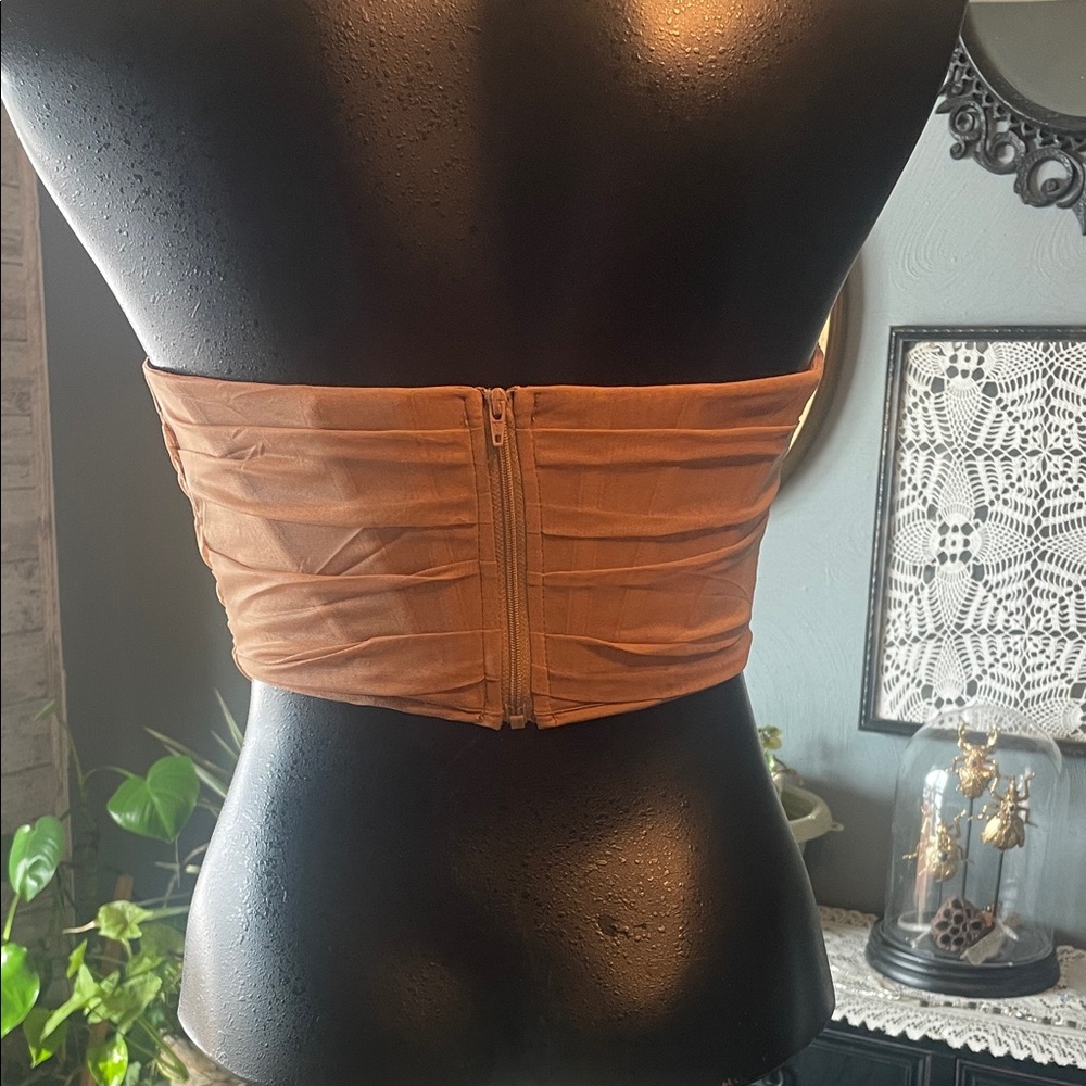 Superdown Rust Crop Top - image 3